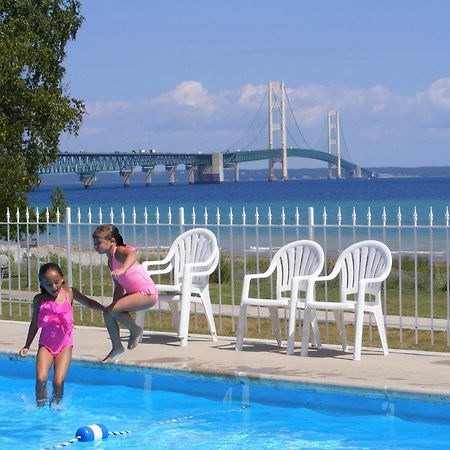 Riviera Motel Mackinaw City Esterno foto